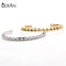 2020 New Design Jewelry Elegant Lady Bracelet V-Day Collection Pyramid Cuff Bangle