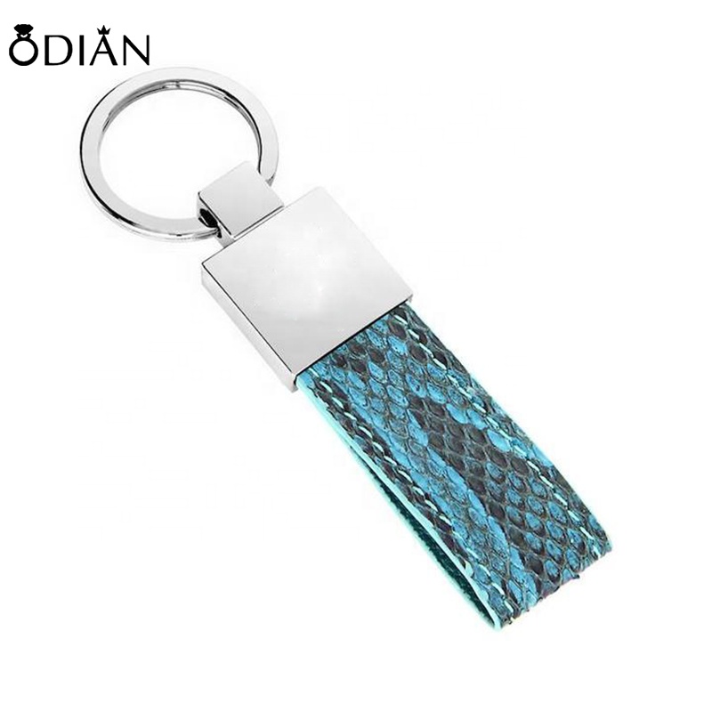 2018 Hot selling handmade high quality real python skin key chain, python skin key holder, python skin leather keychain