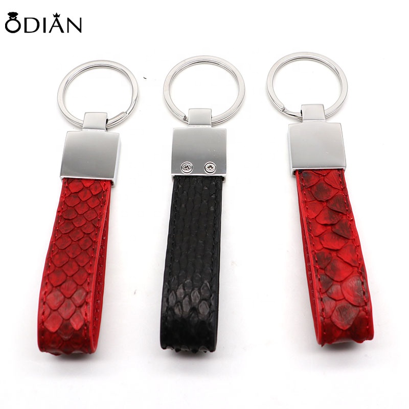 2018 Hot selling handmade high quality real python skin key chain, python skin key holder, python skin leather keychain