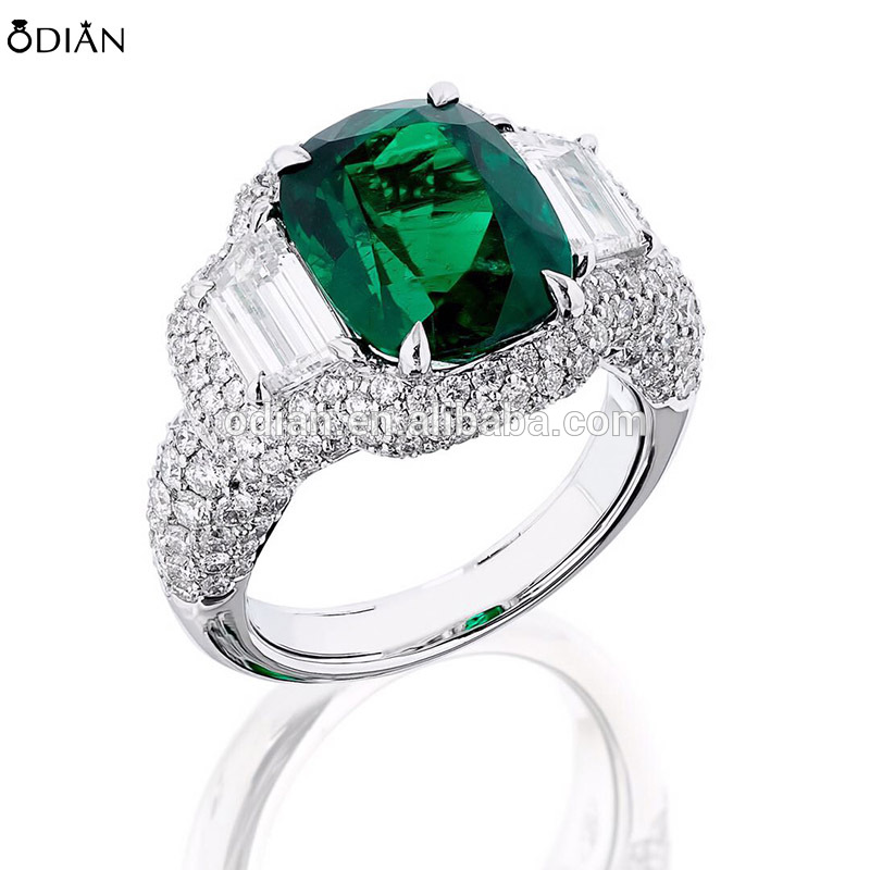Rectangle Green Gold Gemstone 925 Sterling Silver Ring For Women As a Wedding Gift