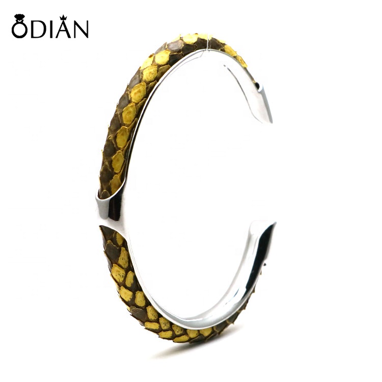 Fashion Charm Leather Cuff Bangle 316L Stainless Steel Women leather Bracelet ,Electroplated stainless steel in gold/black/stee